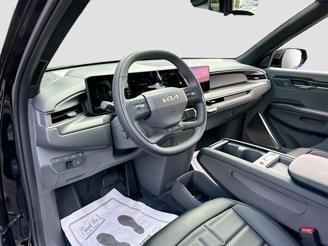 new 2026 Kia EV9 car, priced at $58,970