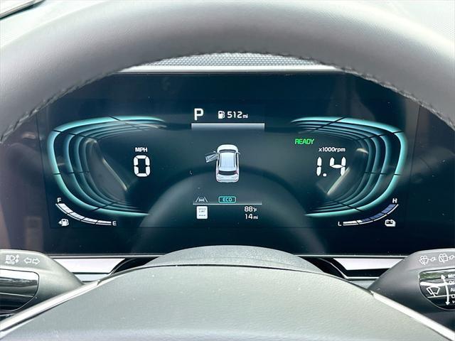 new 2025 Kia Niro car, priced at $30,196