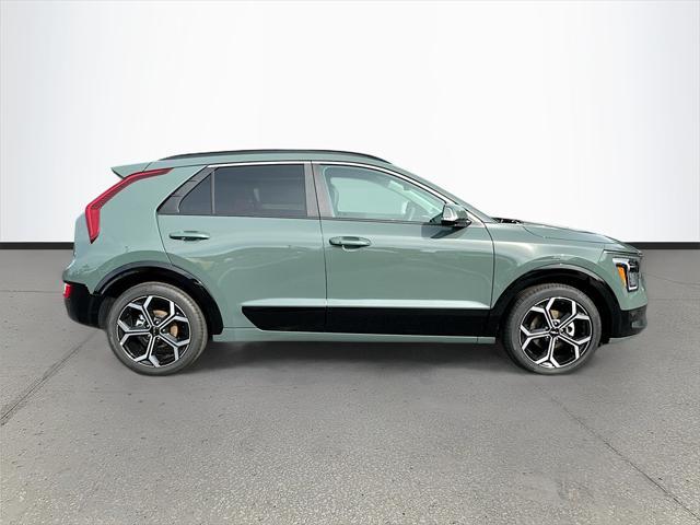 new 2025 Kia Niro car, priced at $30,196