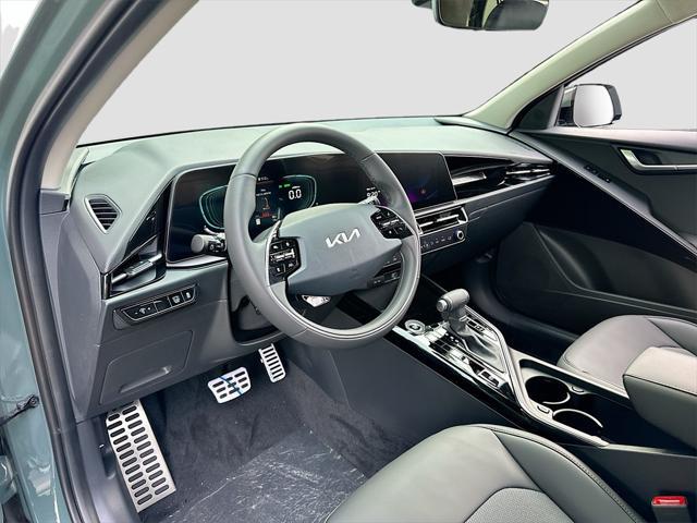 new 2025 Kia Niro car, priced at $30,196
