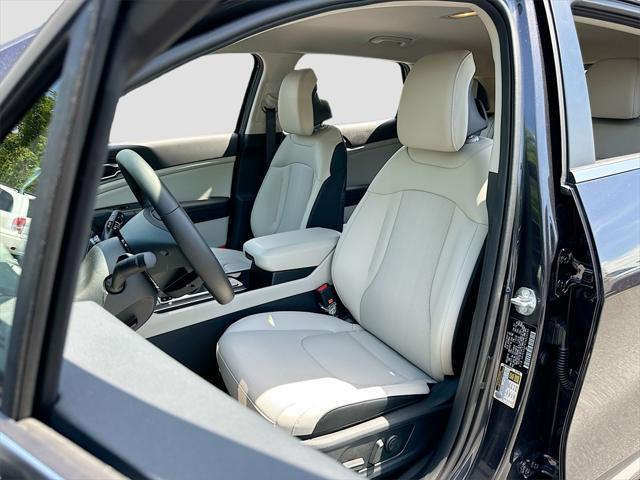 new 2026 Kia Sportage car, priced at $30,924