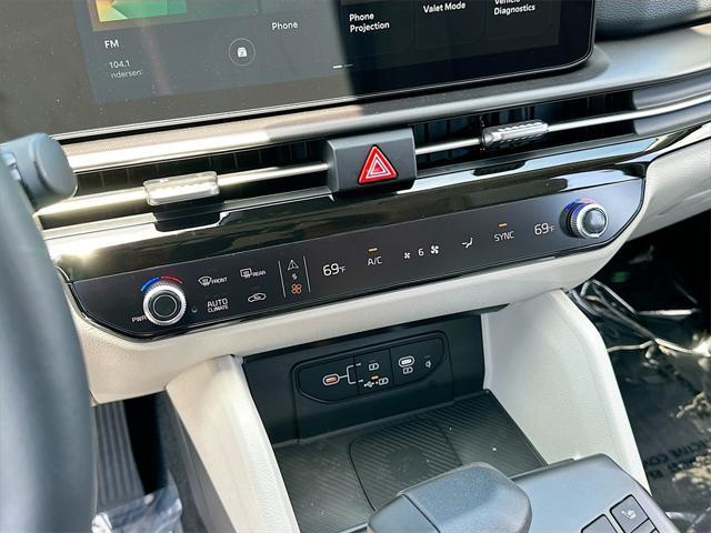 new 2026 Kia Sportage car, priced at $30,924