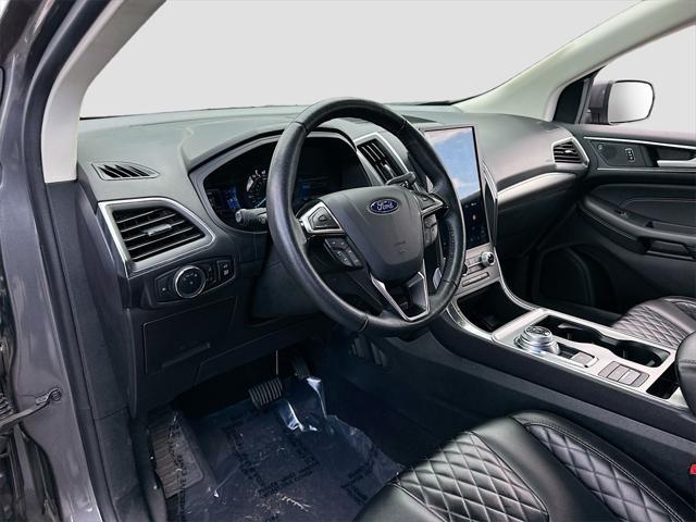 used 2024 Ford Edge car, priced at $26,881