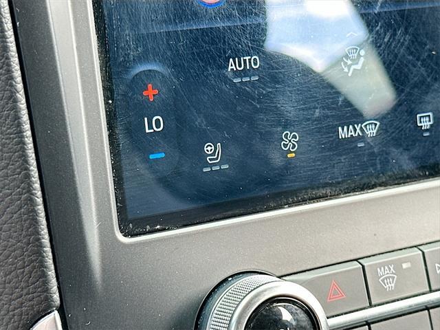 used 2024 Ford Edge car, priced at $26,881