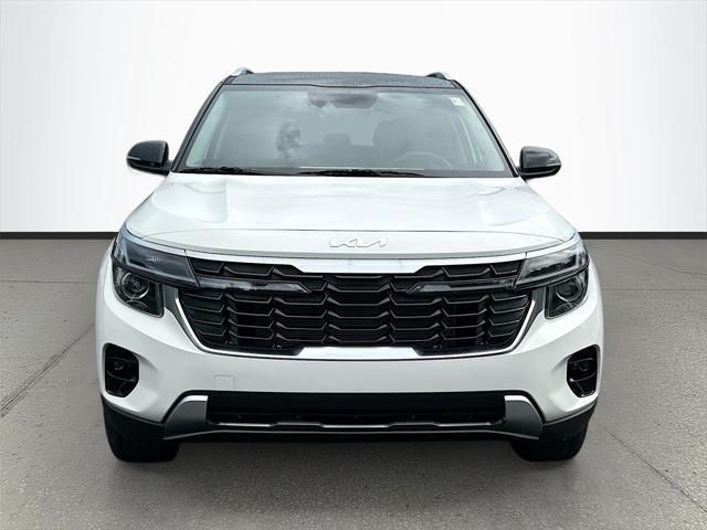 new 2025 Kia Seltos car, priced at $24,904