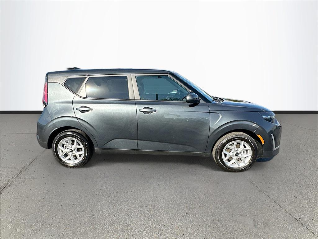 new 2025 Kia Soul car, priced at $20,824