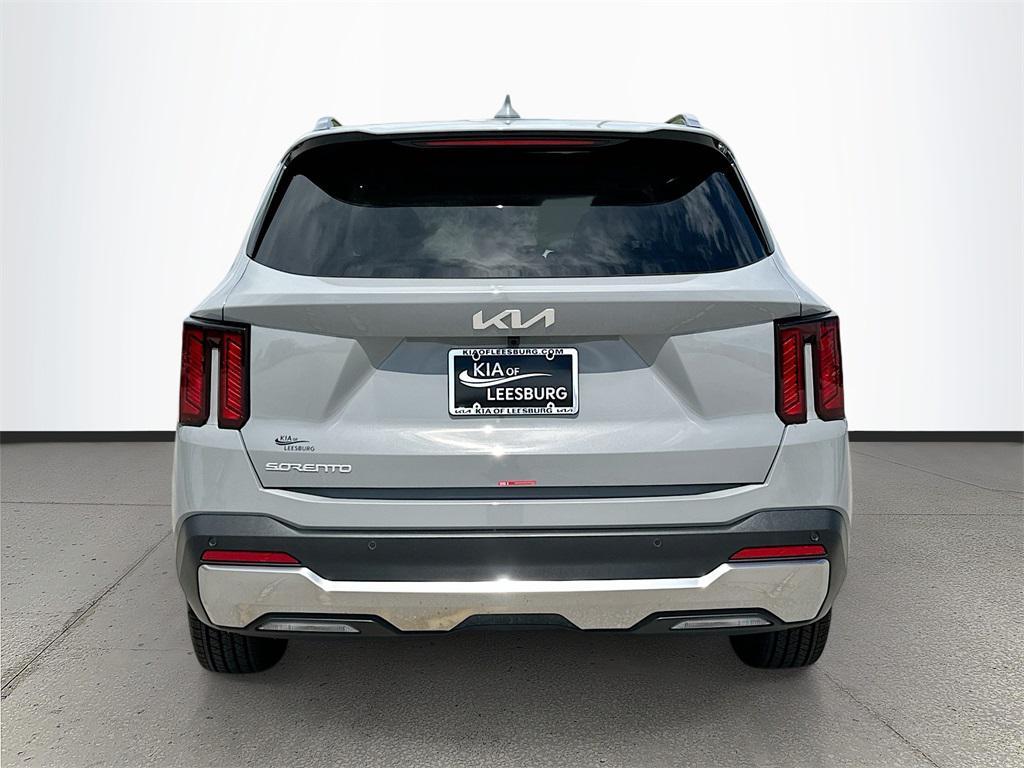 new 2026 Kia Sorento car, priced at $33,668