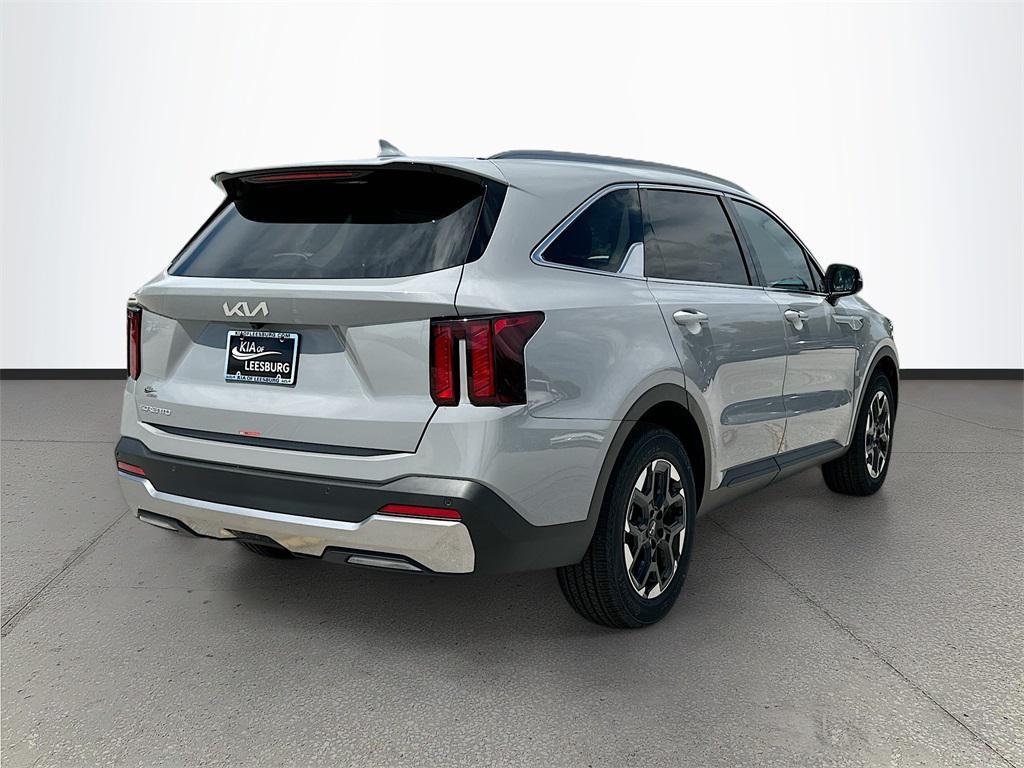 new 2026 Kia Sorento car, priced at $33,668