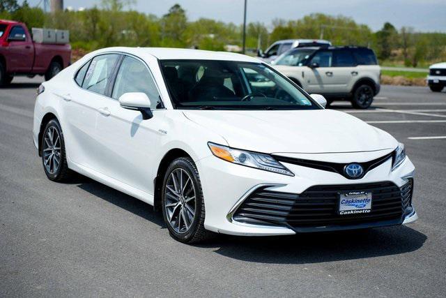 used 2021 Toyota Camry Hybrid car, priced at $23,389