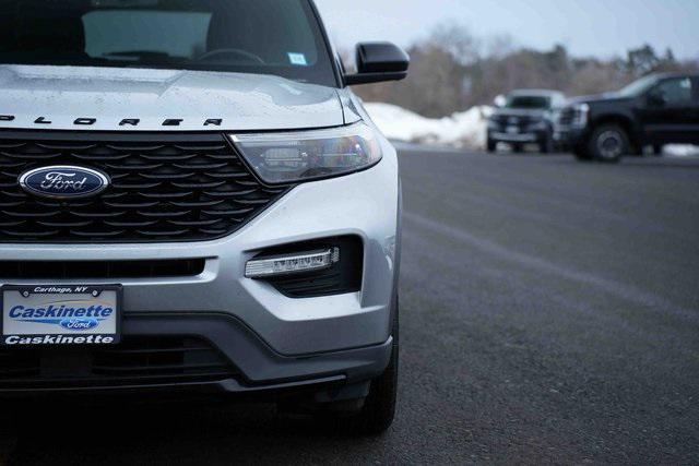 used 2022 Ford Explorer car, priced at $31,366