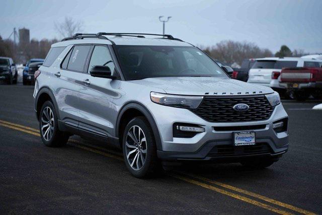 used 2022 Ford Explorer car, priced at $31,366