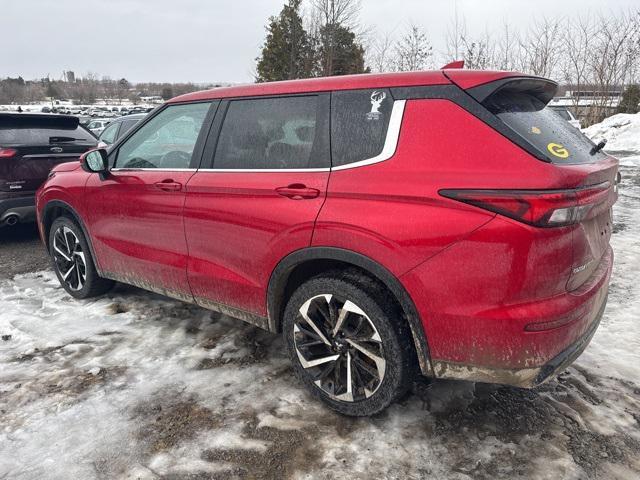 used 2022 Mitsubishi Outlander car, priced at $22,895