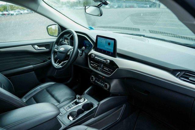 used 2022 Ford Escape car, priced at $23,276