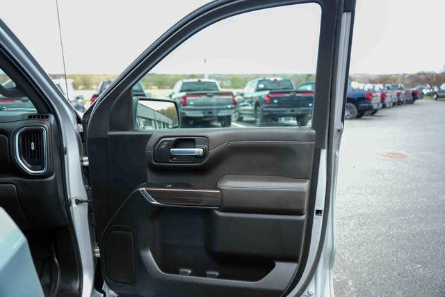 used 2022 Chevrolet Silverado 1500 car, priced at $37,805