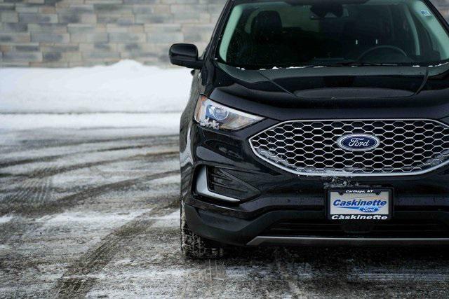 used 2024 Ford Edge car, priced at $29,407