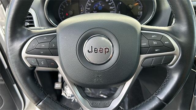 used 2022 Jeep Grand Cherokee WK car, priced at $25,491