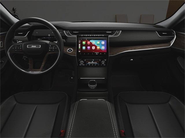 new 2025 Jeep Grand Cherokee car, priced at $42,621