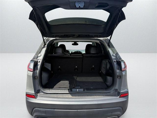 used 2022 Jeep Cherokee car, priced at $22,491