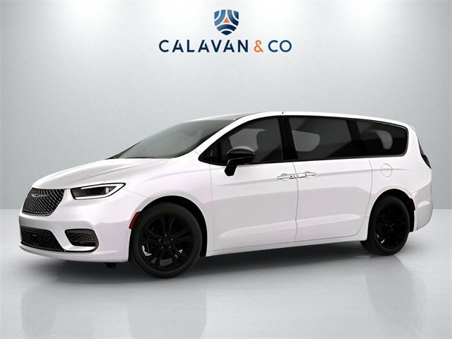 new 2026 Chrysler Pacifica car, priced at $47,790