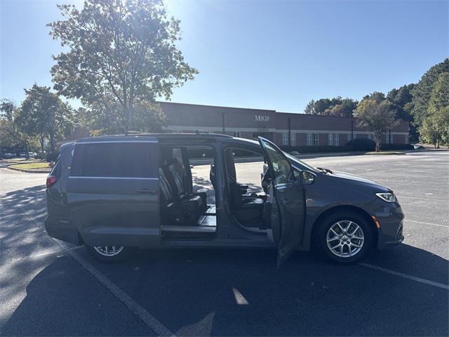 used 2022 Chrysler Pacifica car, priced at $19,991