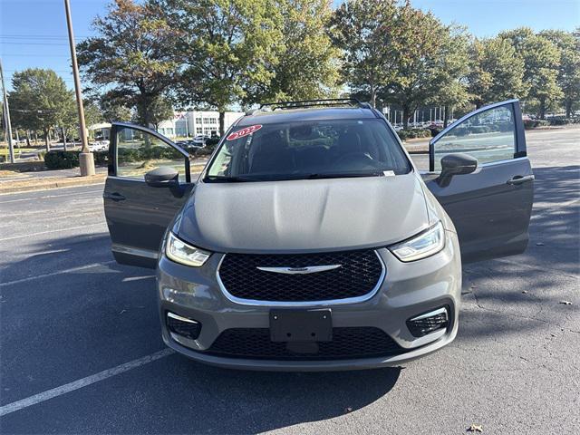 used 2022 Chrysler Pacifica car, priced at $19,991