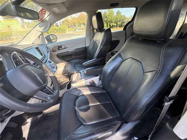 used 2022 Chrysler Pacifica car, priced at $19,991