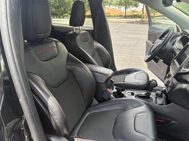used 2020 Jeep Cherokee car, priced at $23,591