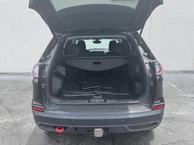 used 2020 Jeep Cherokee car, priced at $25,491
