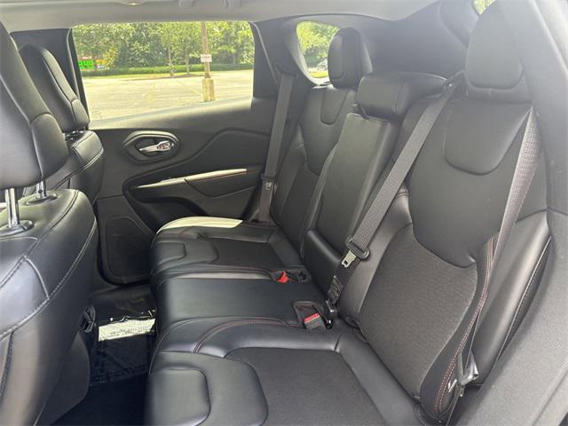 used 2020 Jeep Cherokee car, priced at $23,591