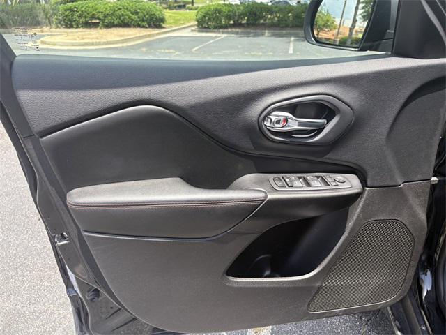 used 2020 Jeep Cherokee car, priced at $23,591