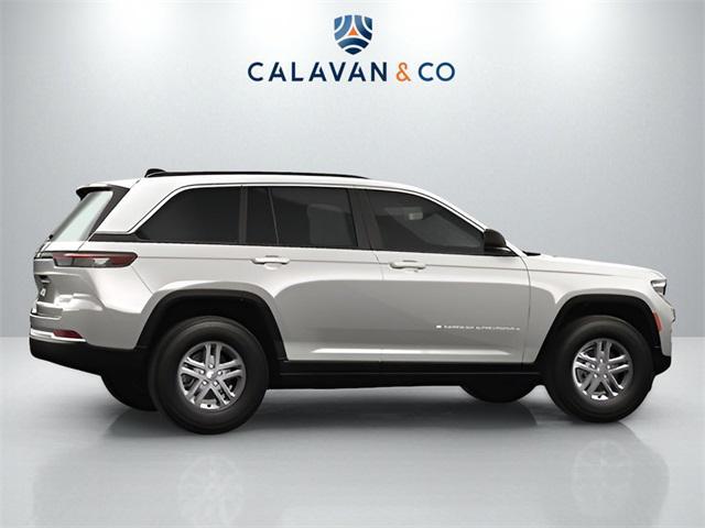new 2025 Jeep Grand Cherokee car, priced at $33,855