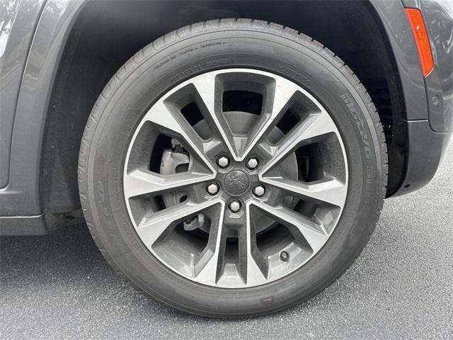 used 2021 Jeep Grand Cherokee L car, priced at $35,991