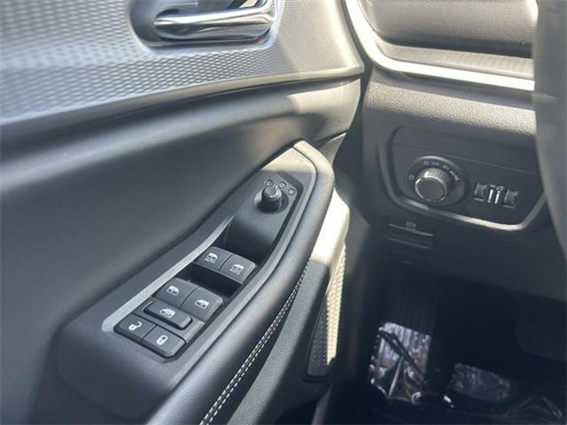 new 2024 Jeep Grand Cherokee L car