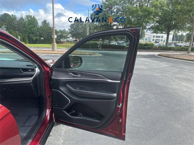 used 2022 Jeep Grand Cherokee L car, priced at $28,341