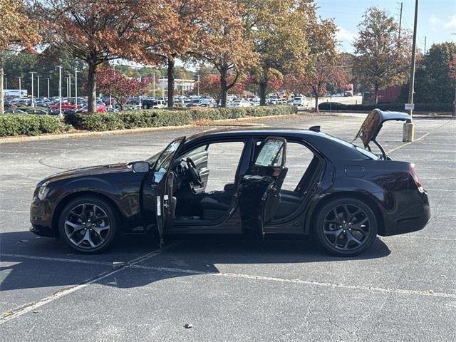 used 2022 Chrysler 300 car, priced at $24,491