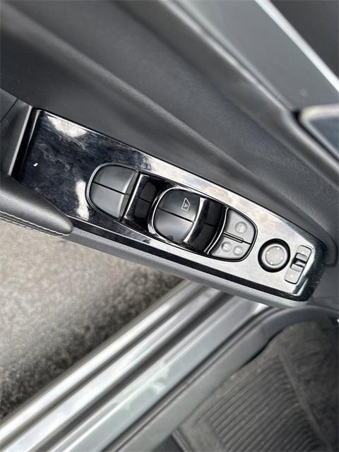 used 2023 Nissan Altima car, priced at $20,491