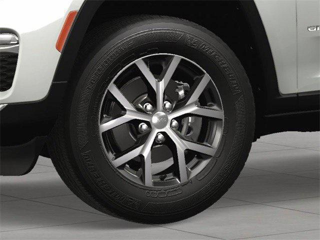 new 2025 Jeep Grand Cherokee car, priced at $45,890