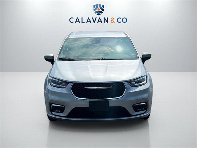 used 2023 Chrysler Pacifica car, priced at $23,150