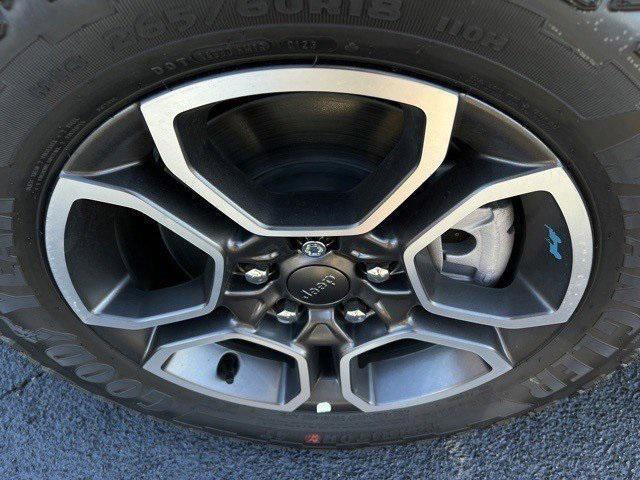 used 2024 Jeep Grand Cherokee 4xe car, priced at $43,391