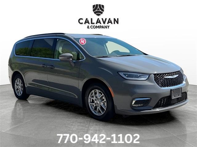 used 2022 Chrysler Pacifica car, priced at $24,334