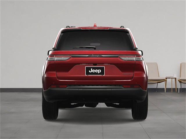 new 2025 Jeep Grand Cherokee car, priced at $43,735