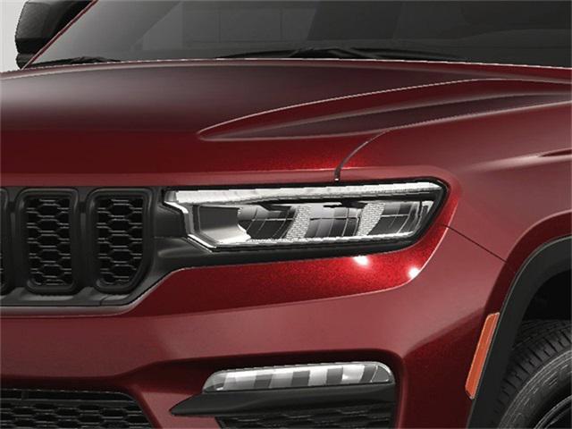 new 2025 Jeep Grand Cherokee car, priced at $42,621