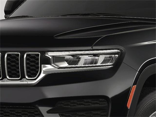 new 2025 Jeep Grand Cherokee car, priced at $37,250