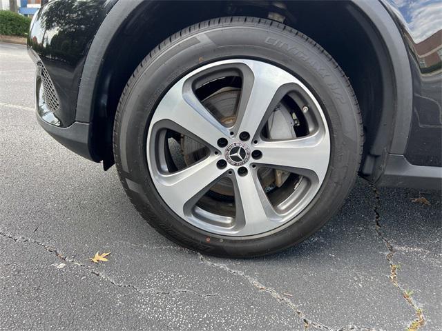 used 2019 Mercedes-Benz GLC 300 car, priced at $23,991