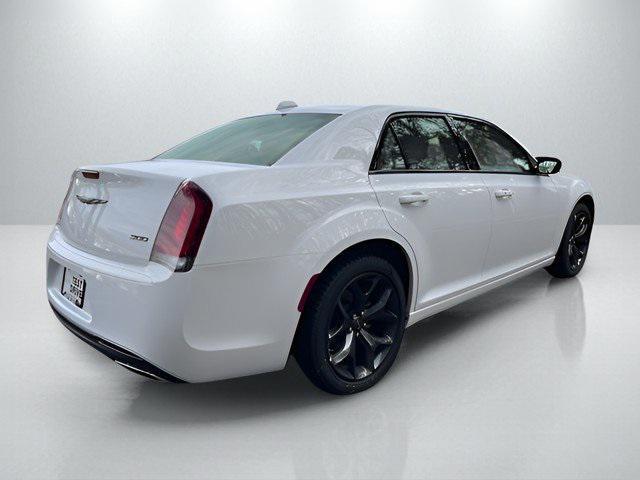 new 2023 Chrysler 300 car, priced at $29,535