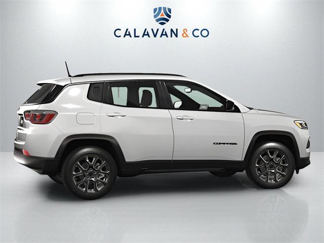 new 2025 Jeep Compass car, priced at $27,760