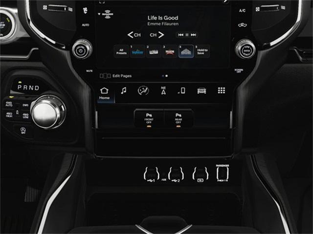 new 2025 Ram 1500 car, priced at $61,380