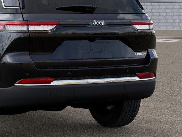 new 2025 Jeep Grand Cherokee car, priced at $37,266
