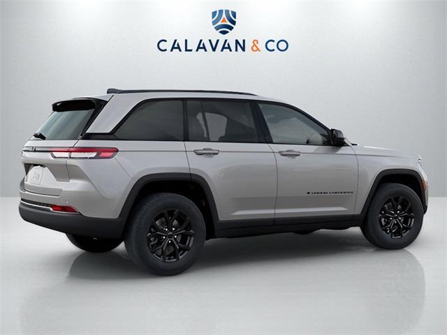 new 2025 Jeep Grand Cherokee car, priced at $37,994