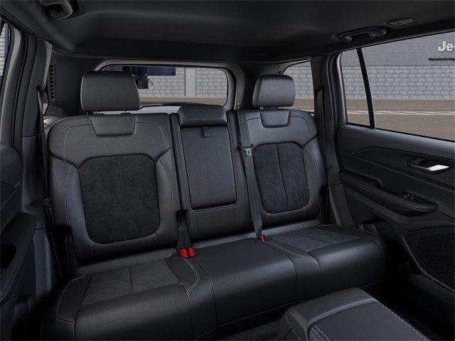 new 2025 Jeep Grand Cherokee car, priced at $37,994